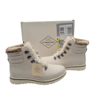 NEW‎ St. John's Bay Women's SJB Hayward White Boots Size 8 Medium | Memory Foam